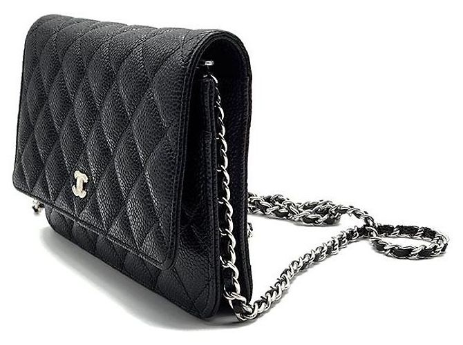 Chanel Mini borsa a tracolla WOC in Caviar Nero - vista 2
