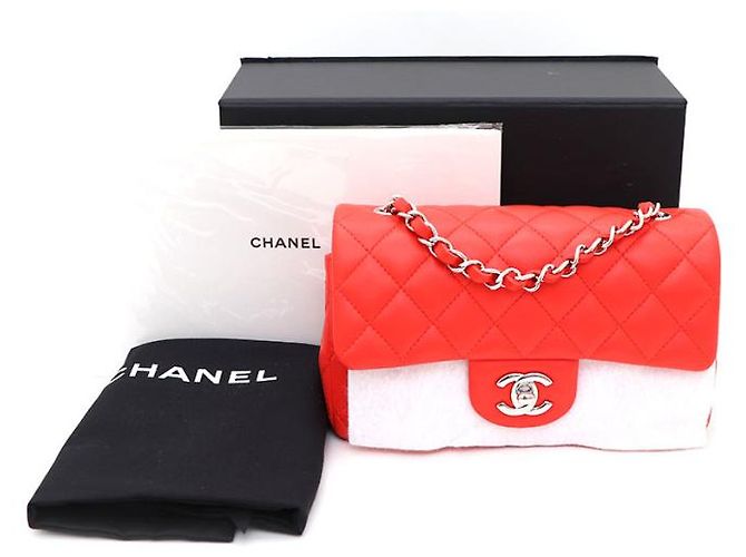 Chanel Mini Borsa a Spalla e Borsa Crossbody New Classic Flap CC in Agnello con Catena Argentata Rosso - vista 16