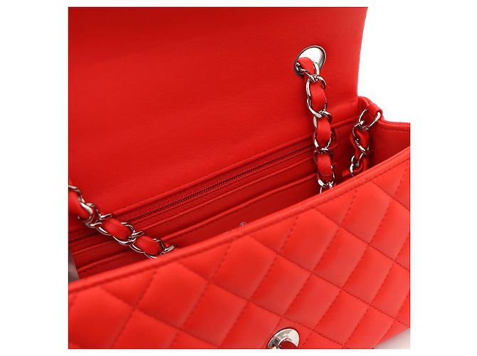 Chanel Mini Borsa a Spalla e Borsa Crossbody New Classic Flap CC in Agnello con Catena Argentata Rosso - vista 7