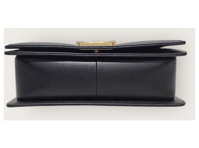 Chanel Bolso Boy en Caviar Negro y Oro Vintage, Serie Medium - vista 6