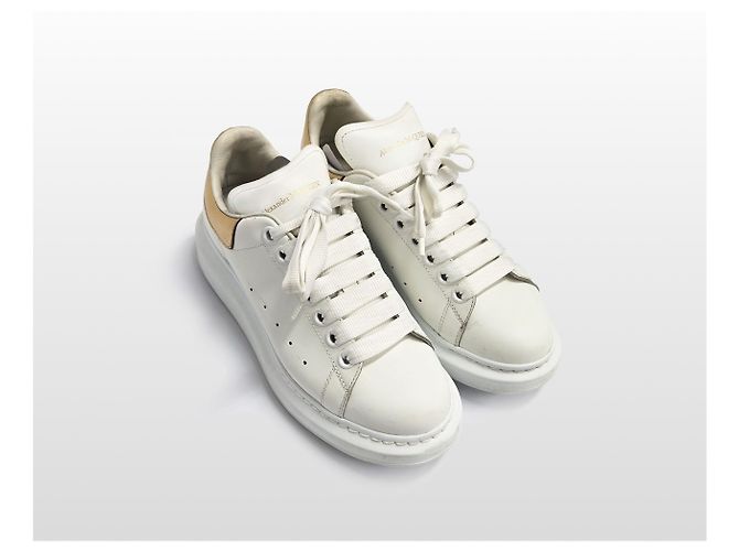 Alexander Mcqueen Sneaker Oversole da donna Bianco - vista 8