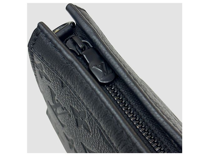 Louis Vuitton Cartera de muñeca Gas Tank Black Negro - vista 6