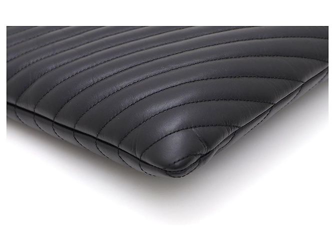Saint Laurent Clutch porta documenti in matelassé monogramma nero - vista 5