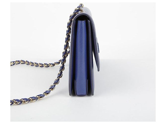 Salvatore Ferragamo Borsa a tracolla e crossbody Vara Genie in pelle Saffiano blu - vista 10