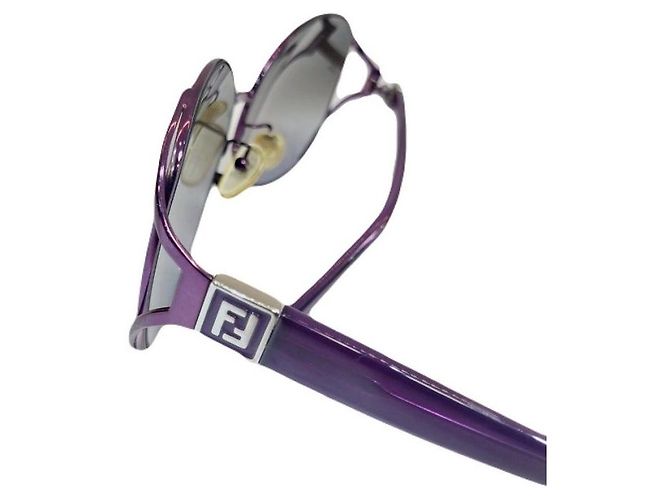 Fendi Occhiali da sole da donna con montatura a corno e logo FF argento Porpora - vista 4