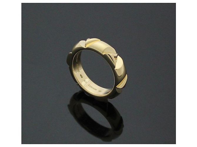 Louis Vuitton Anello LV Bolt in oro giallo - vista 2