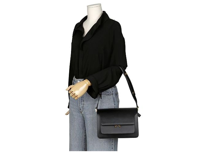 Marni Bolsa de ombro e transversal em couro preto, tamanho Medium - vista 12