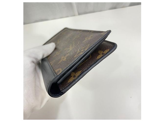 Louis Vuitton Monogram Canvas Macassar Brazza Wallet Long Wallet Silvery - view 5