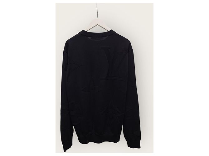 Louis Vuitton Langarm-T-Shirt aus Baumwolle mit schwarzem Ton-in-Ton-Monogramm, Rundhalsausschnitt - Ansicht 4