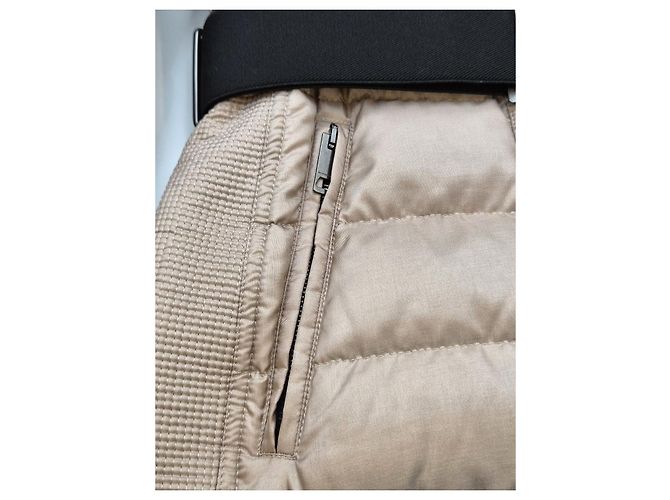 Burberry Casaco de Plumas com Capuz e Acabamento em Pele de Raposa Bege Marrom - vista 11