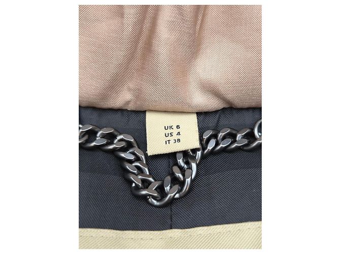 Burberry Casaco de Plumas com Capuz e Acabamento em Pele de Raposa Bege Marrom - vista 7