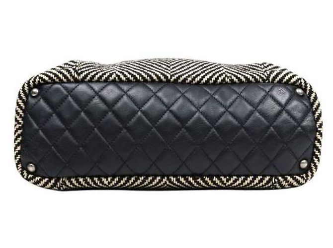 Chanel Bolso tote de tweed con motivo chevron de cebra Multicolor - vista 4