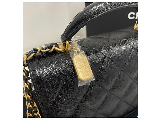 Gucci Mini Caviar Flap Top Handle Nero - vista 5