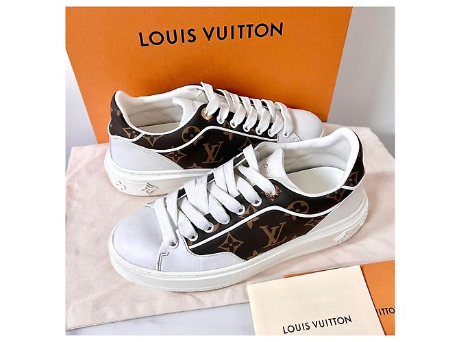 Louis Vuitton Monogram Timeout Sneaker für Damen Mehrfarben - Ansicht 3