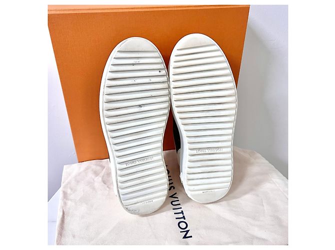 Louis Vuitton Monogram Timeout Sneaker für Damen Mehrfarben - Ansicht 7