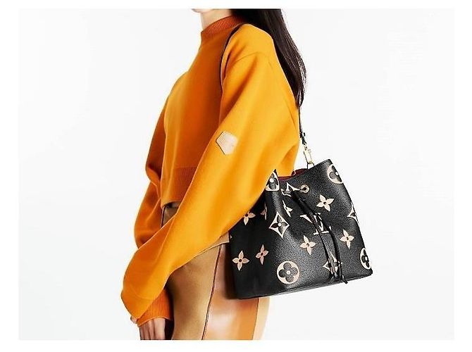 Néonoé Louis Vuitton Neo Noé MM Bi-Color Monogram Nero - vista 16