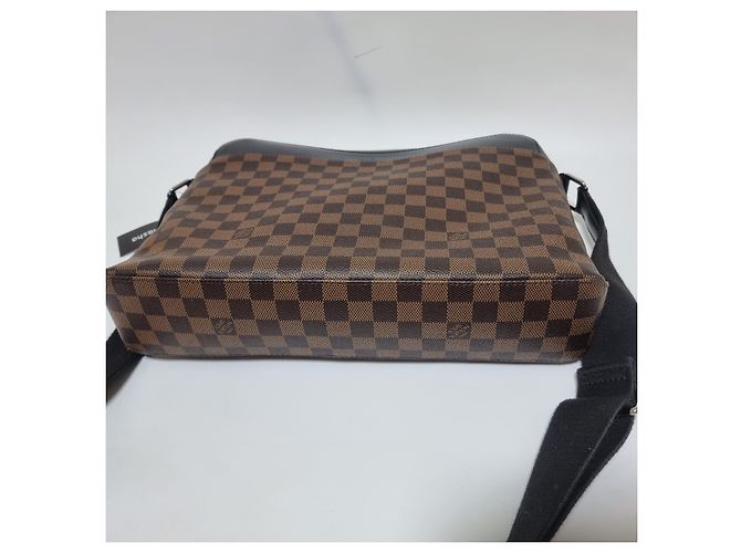Louis Vuitton Borsa a tracolla Damier Jake Marrone - vista 3