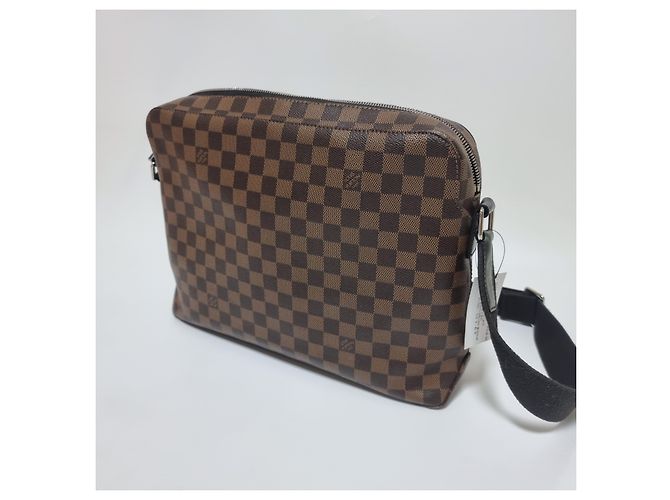 Louis Vuitton Borsa a tracolla Damier Jake Marrone - vista 5