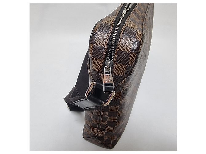 Louis Vuitton Borsa a tracolla Damier Jake Marrone - vista 6