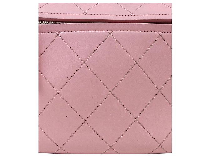 Chanel Bolsa de alça superior com aba acolchoada em pele de cordeiro rosa - vista 7