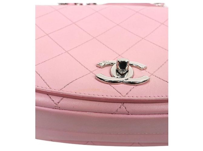 Chanel Bolsa de alça superior com aba acolchoada em pele de cordeiro rosa - vista 9