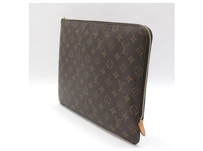 Louis Vuitton Clutch Monogram Etoile Voyage MM Marrone - vista 3