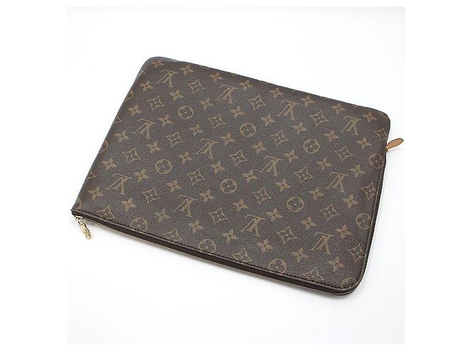 Louis Vuitton Clutch Monogram Etoile Voyage MM Marrone - vista 5
