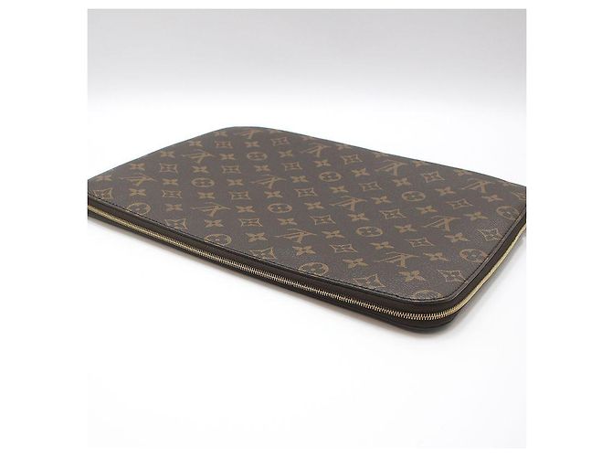 Louis Vuitton Clutch Monogram Etoile Voyage MM Marrone - vista 7