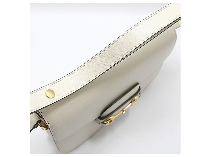 Horsebit 1955 Gucci Borsa a Spalla Gold Horsebit Medium Bianco - vista 9