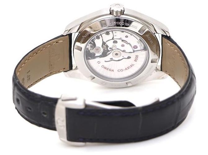 Omega Orologio automatico da uomo Seamaster Aqua Terra con quadrante blu e cinturino in pelle - vista 5
