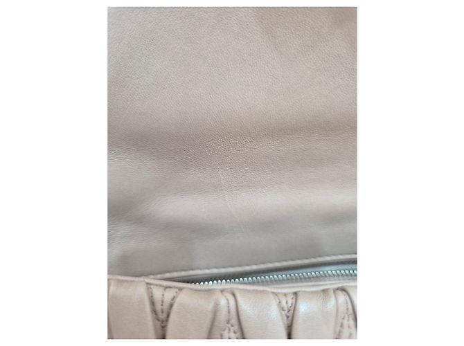 Miu Miu Borsa a tracolla e crossbody in Nappa Rosa - vista 24