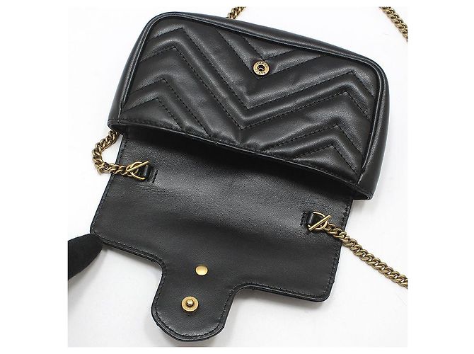 Gucci Borsa a tracolla Super Mini GG Marmont trapuntata nera Nero - vista 6