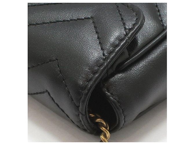 Gucci Borsa a tracolla Super Mini GG Marmont trapuntata nera Nero - vista 9