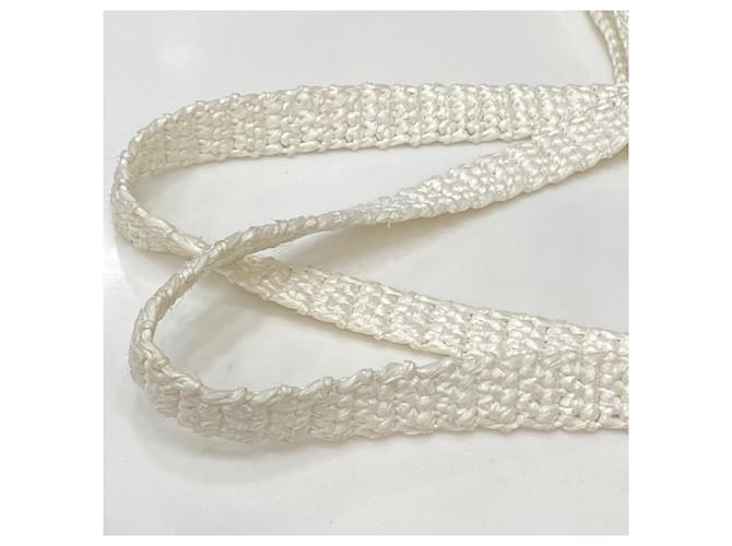 Prada Raffia-Schultertasche Weiß - Ansicht 9
