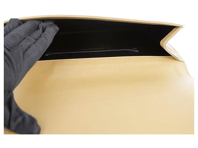 Saint Laurent Clutch Flap in pelle beige Marrone - vista 28