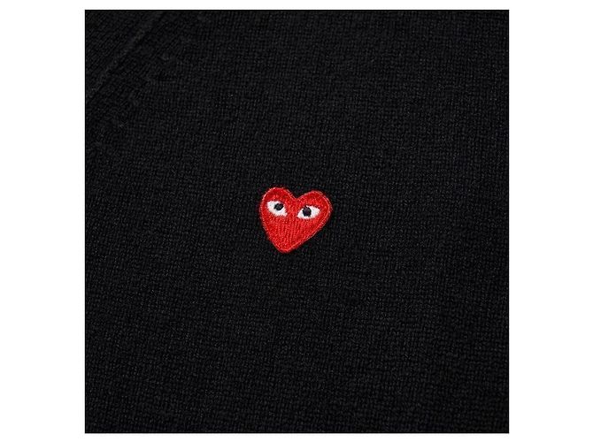 Comme Des Garcons Cardigan PLAY con Patch Cuore Rosso di Lana da Uomo Nero - vista 8