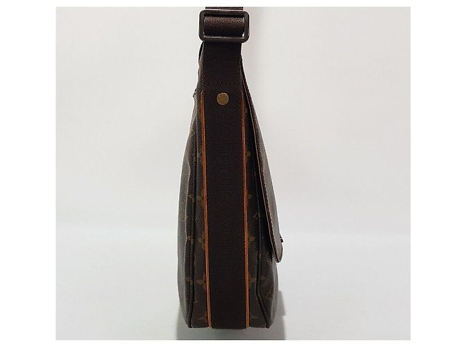 Louis Vuitton Borsa a tracolla Monogram BoBourg GM Nero - vista 3