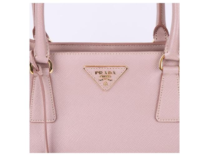 Prada Borsa a Spalla Saffiano Beige Chiaro Medium Marrone - vista 3