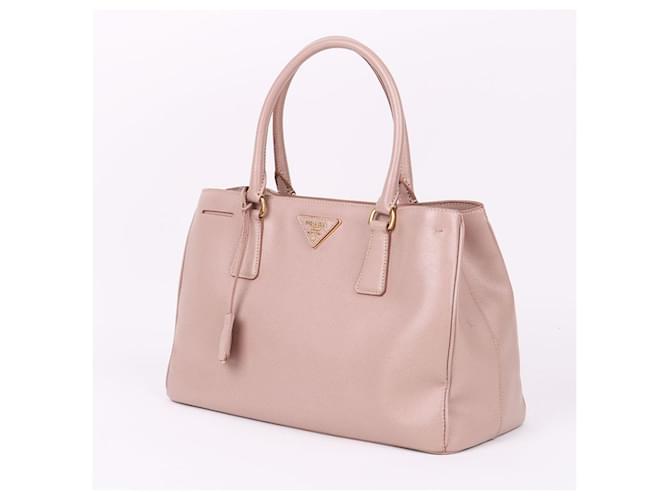 Prada Borsa a Spalla Saffiano Beige Chiaro Medium Marrone - vista 4