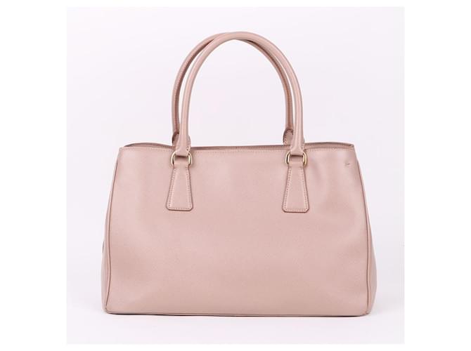 Prada Borsa a Spalla Saffiano Beige Chiaro Medium Marrone - vista 6