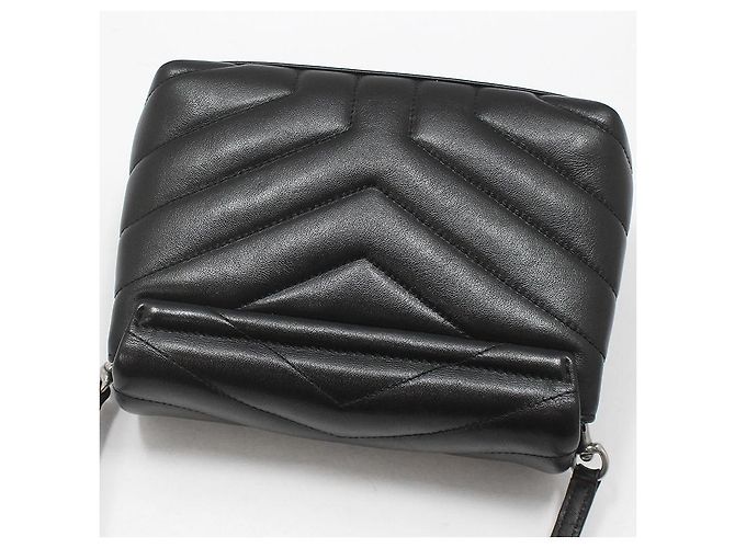 Saint Laurent Borsa a tracolla Loulou Toy in pelle nera con monogramma argento Nero - vista 4