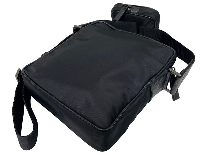 Prada Borsa a tracolla multi tasche con logo Triangle in Re-Nylon Nero - vista 6