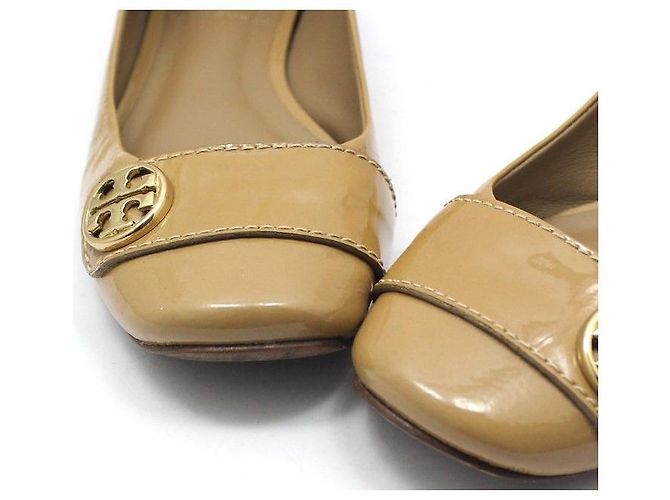 Tory Burch Scarpe basse in vernice marrone e oro - vista 3