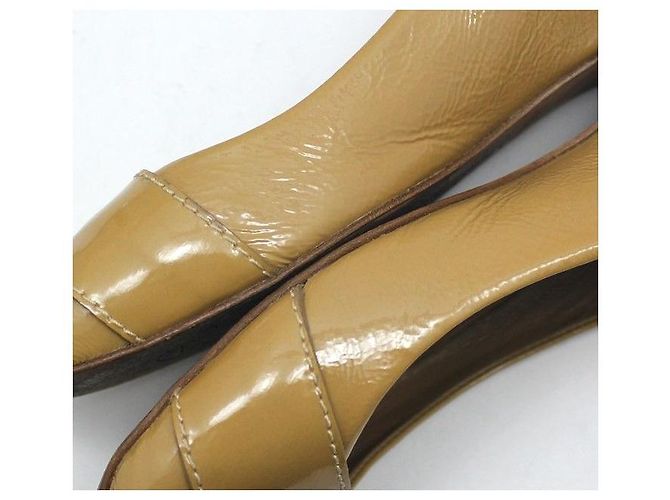 Tory Burch Scarpe basse in vernice marrone e oro - vista 8