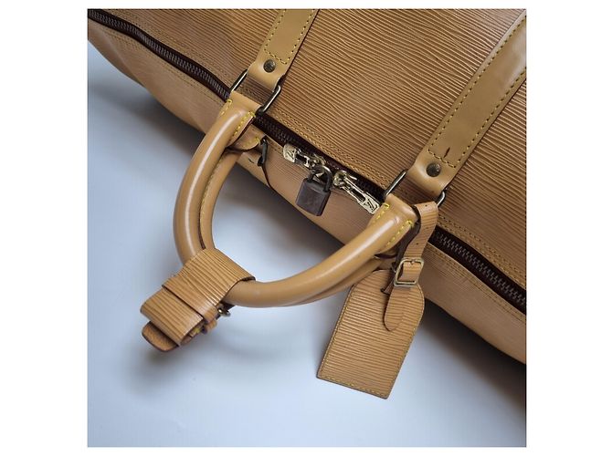 Louis Vuitton Borsa da viaggio Keepall Epi Boston Tassili Yellow Giallo - vista 11