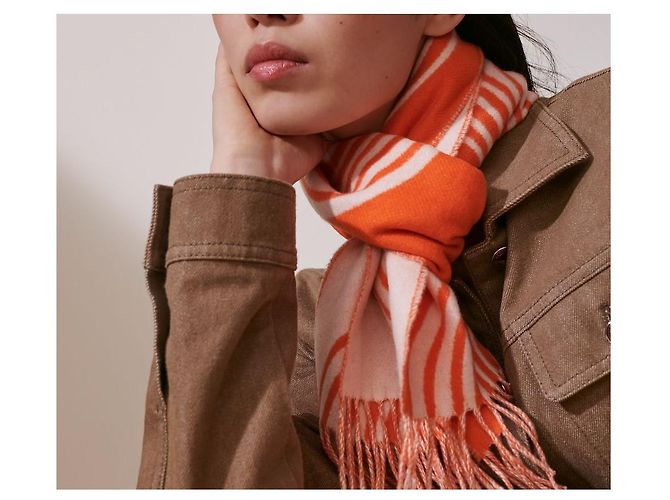 Hermès Cashmere-Schal Graphic Line Wave Orange - Ansicht 6