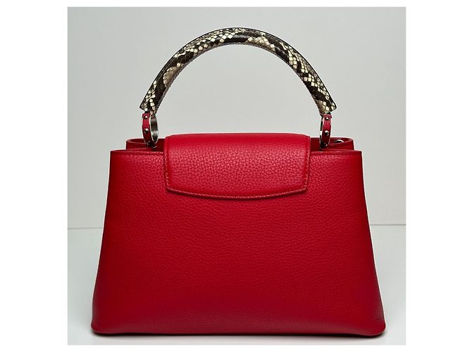 Louis Vuitton Borsa Capucines MM Rossa Rosso - vista 10