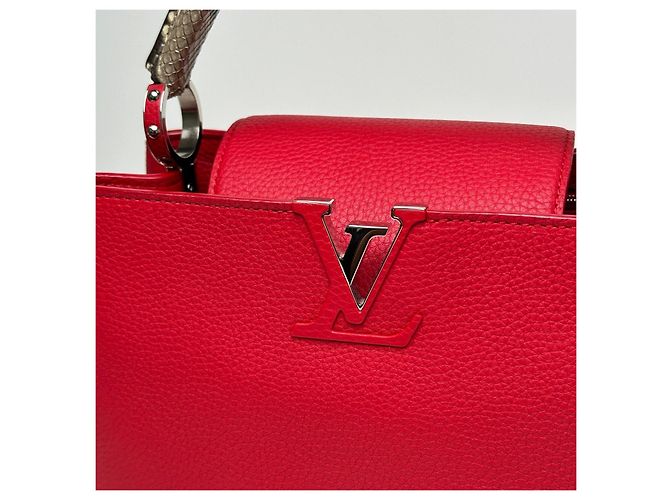 Louis Vuitton Borsa Capucines MM Rossa Rosso - vista 11