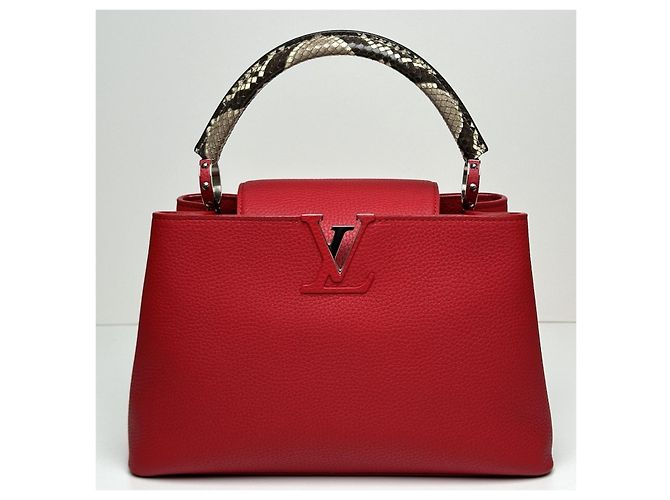 Louis Vuitton Borsa Capucines MM Rossa Rosso - vista 3