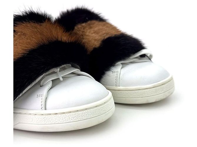 Louis Vuitton Sneakers basse Frontline in shearling e pelliccia di visone da donna Bianco Marrone - vista 11